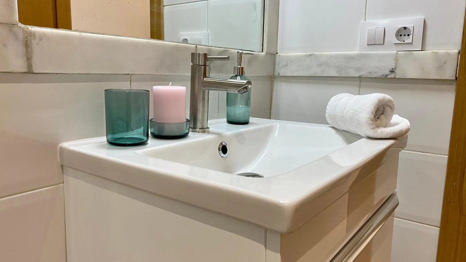 Apartment Moderno Estudio Junto Al Rio Seville Spain